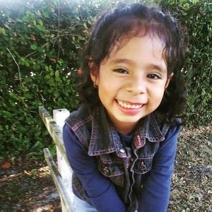 Meet your Posher, Cruz